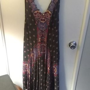 Women's dress